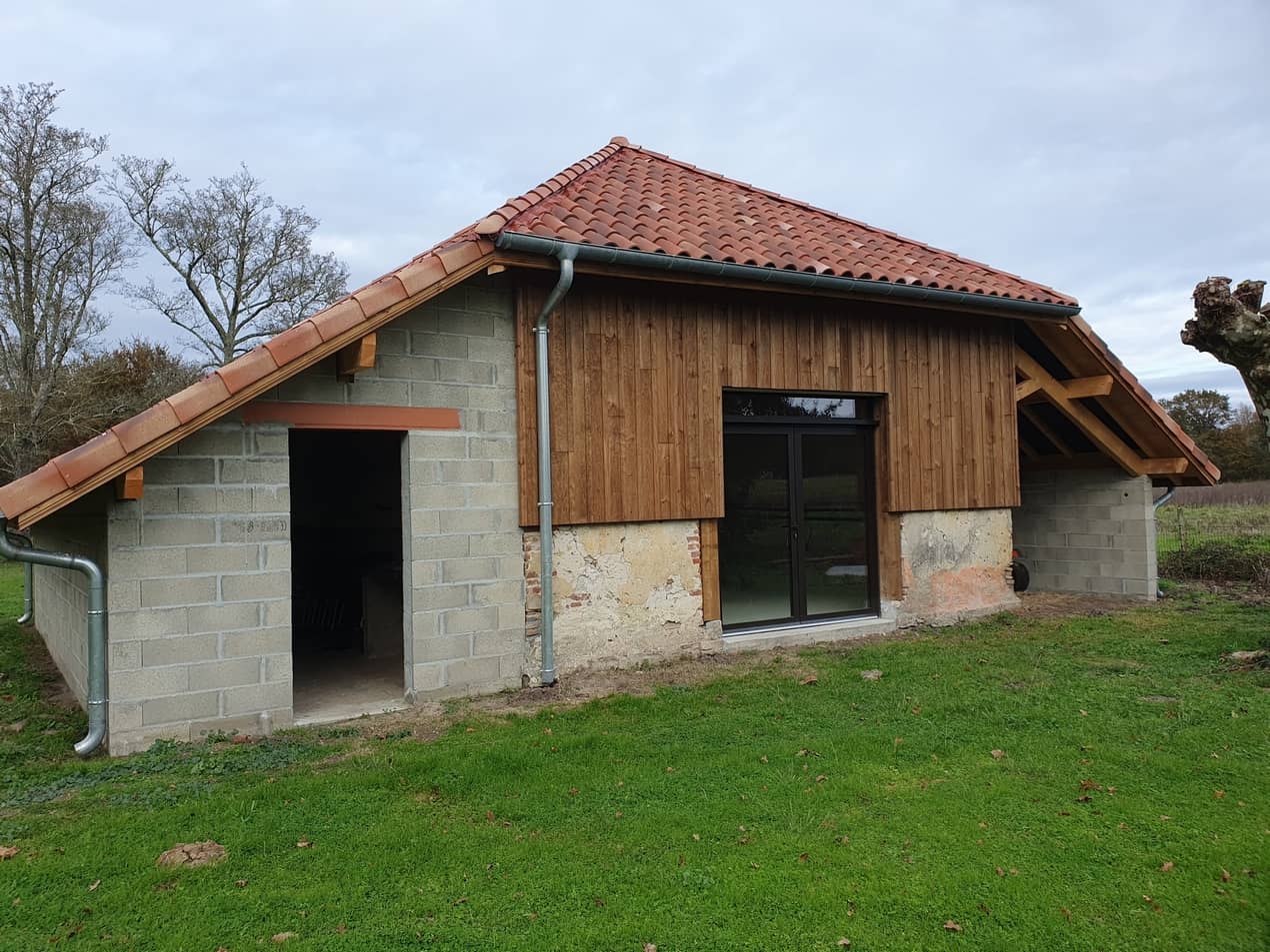 Rénovation d'une grange - Soustons (40)