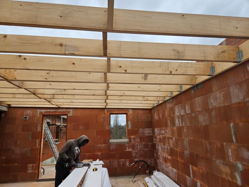 Couverture toit terrasse en ossature bois, maison à Poyartin (40)