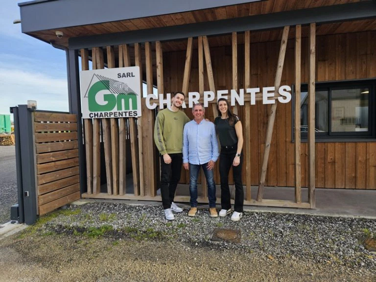 Laetitia Guapo et Franck Seguela font confiance à GM Charpentes !