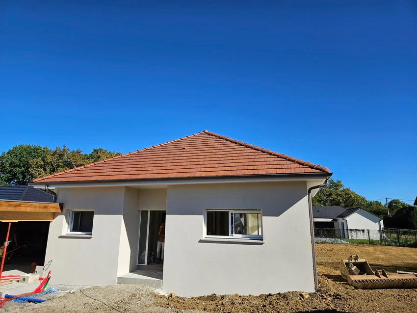 Charpente et couverture neuves réalisées à Idron (64)