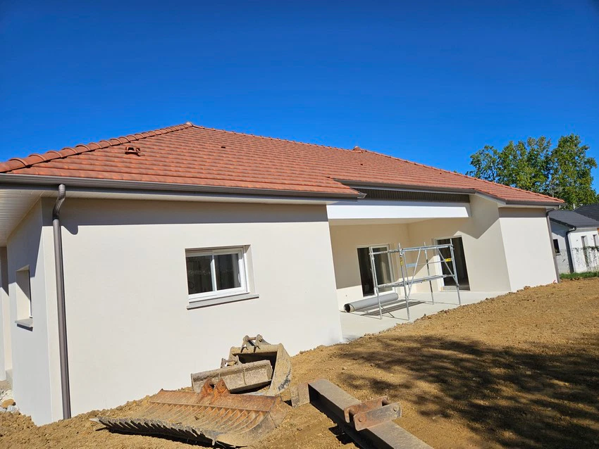 Charpente et couverture neuves réalisées à Idron (64)